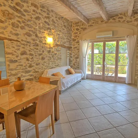 La Bastide Du Soleil Apartmán *